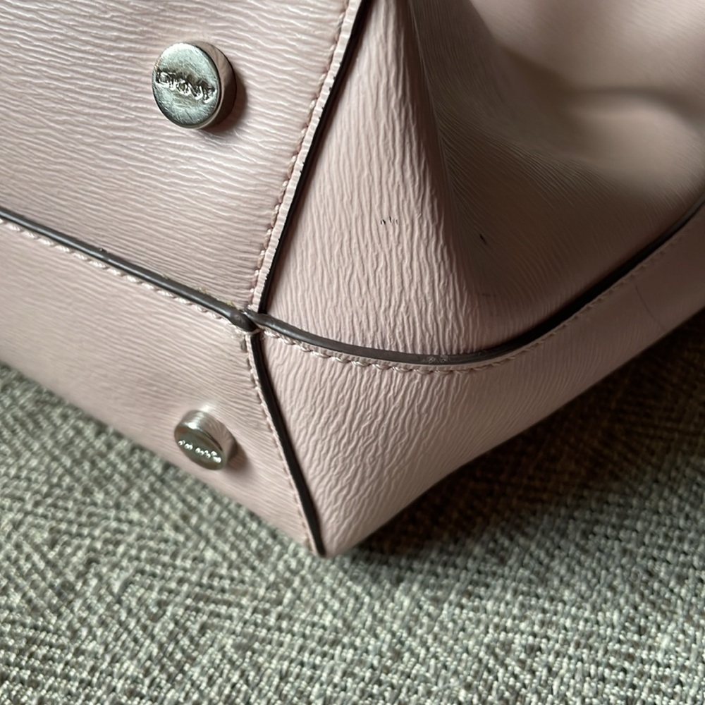 🌺DKNY dusty pink bag🌸 - Picture 17 of 17